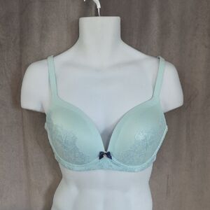 Victoria's Secret 38d Aqua Lace Bra